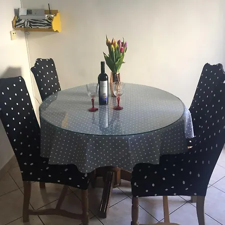 Roko St - Economy One Bedroom With Shared Terrace A2 Apartament *
